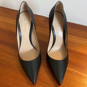 M. Gemi 4.5" Classic Black Heels, new, size 39